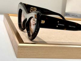 Picture of Balenciga Sunglasses _SKUfw53698321fw